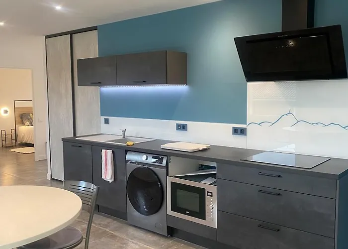 Holiday home La Galerie De Josette Veyre-Monton