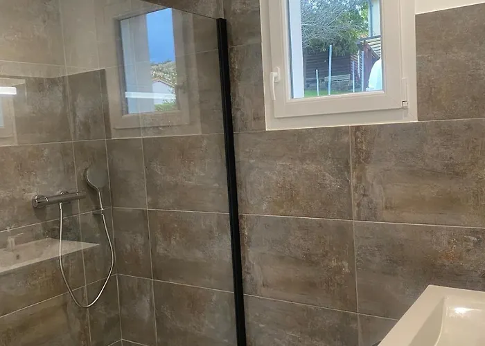 Holiday home La Galerie De Josette *